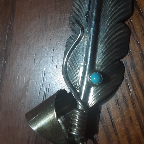 Native American Feather Necklace - Picture 12 of 12